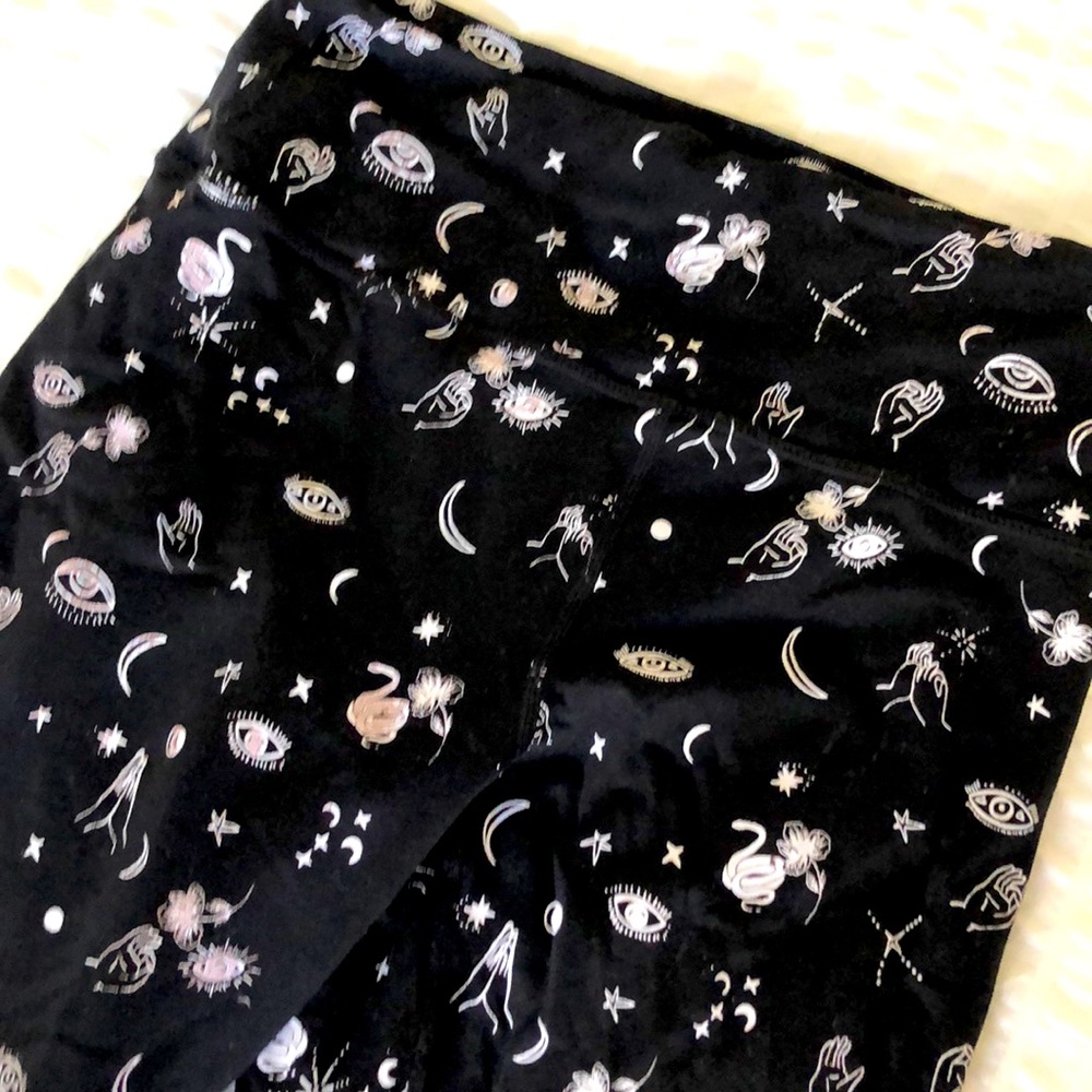 Spiritual gangster leggings